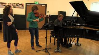 repetitie NARCISSUS play for music + scent