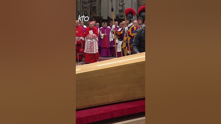 Rite de clôture du cercueil du pape François
