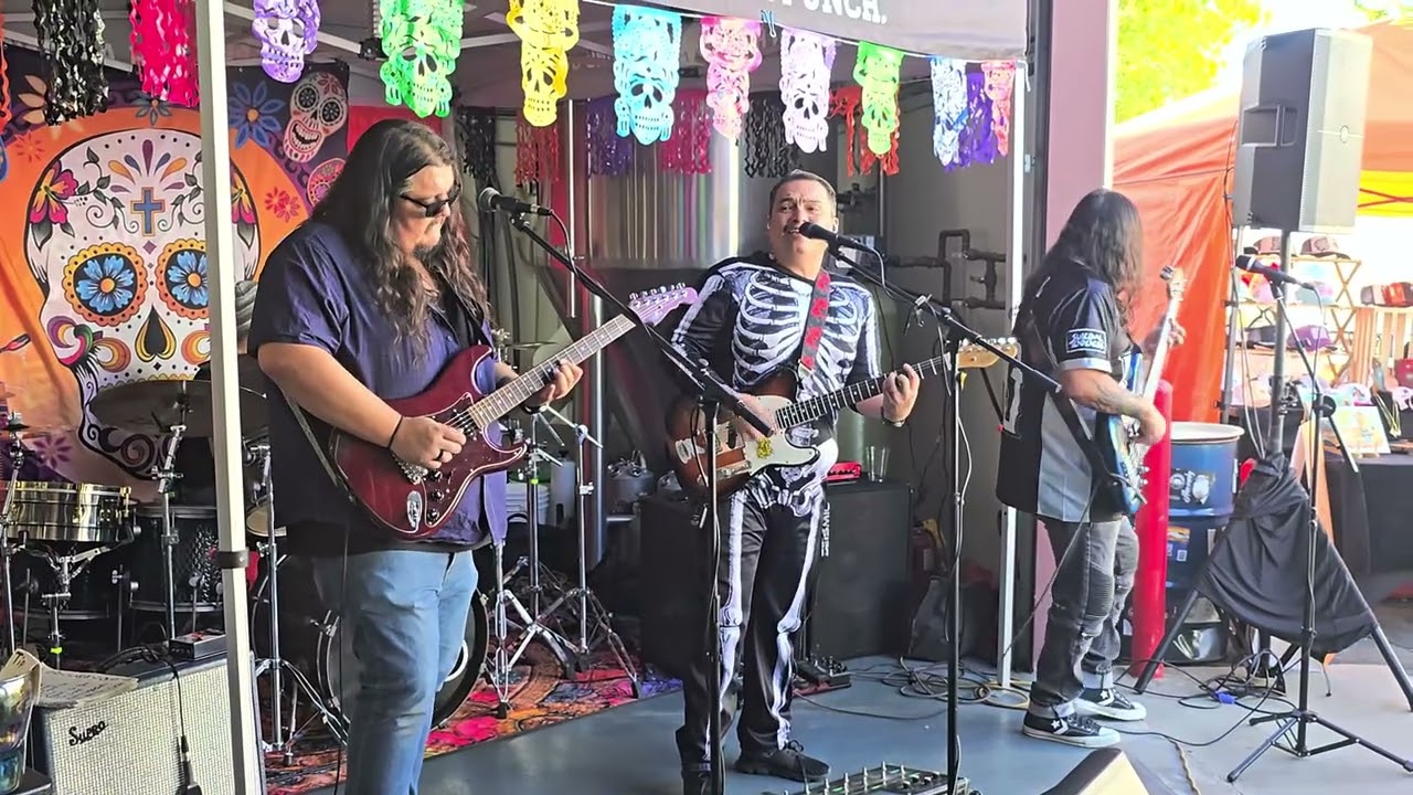 Los Domingueros - Pa'Lante / Wanna Be A Baller LIVE - Albuquerque, New Mexico (Nov 9, 2025)