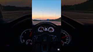 Bazı Ayrılıklar, Ses Çıkarmaz… Kimi Bekledi, Kimi Gitti Emre Aydın - Belki Bir Gün Özlersin Resimi