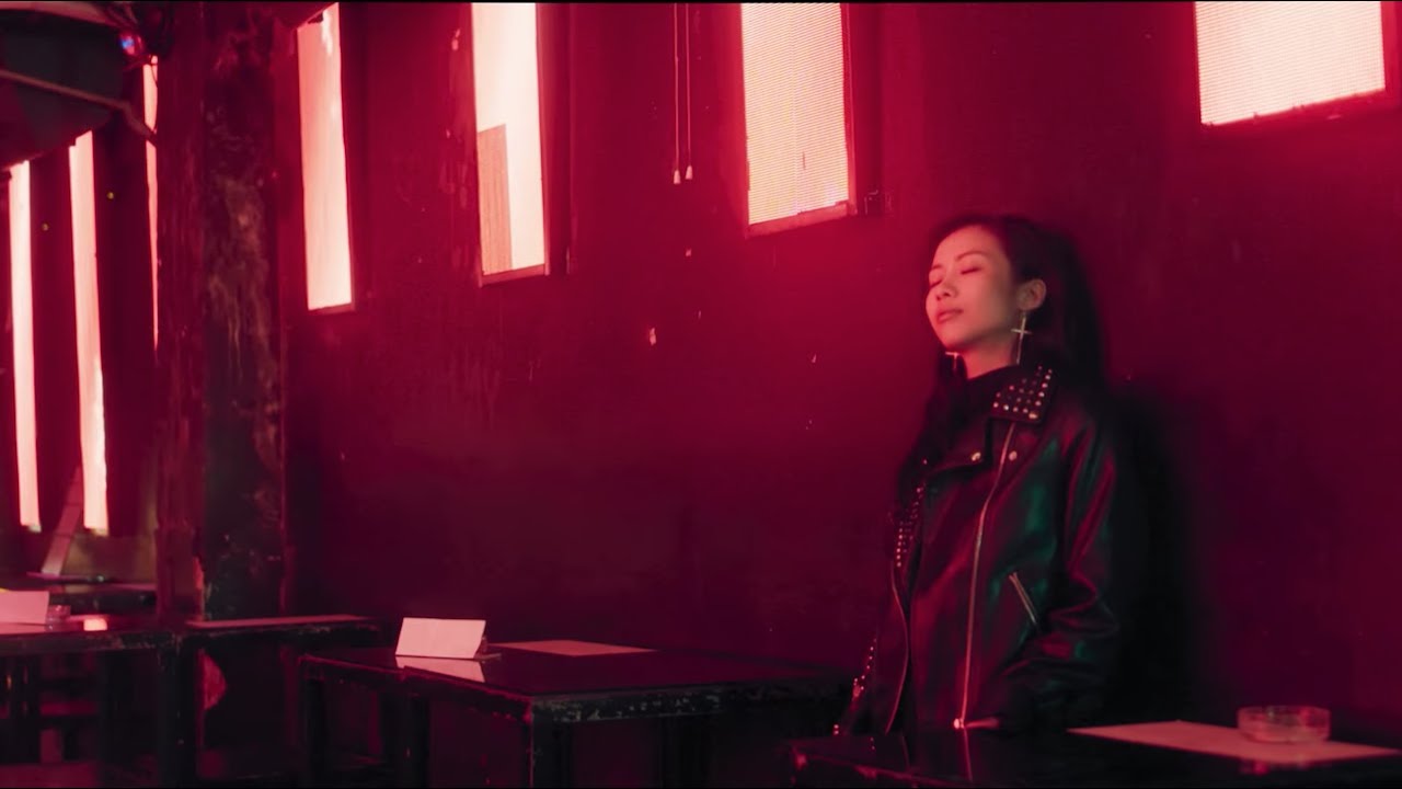 Suboi - Người Ta Hiểu ft. Mino & The Band