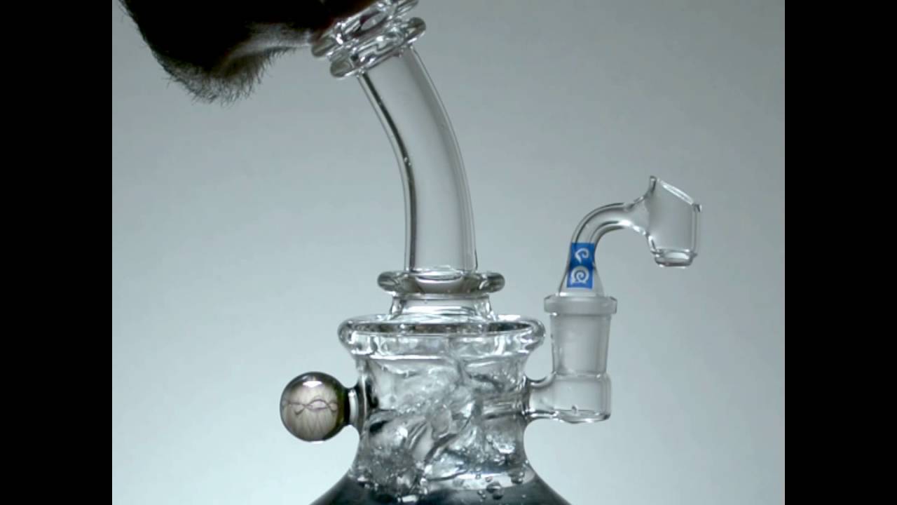 Halley Martin Glass - Green ‘n’ Purple Wig Wag Banger Hanger Function