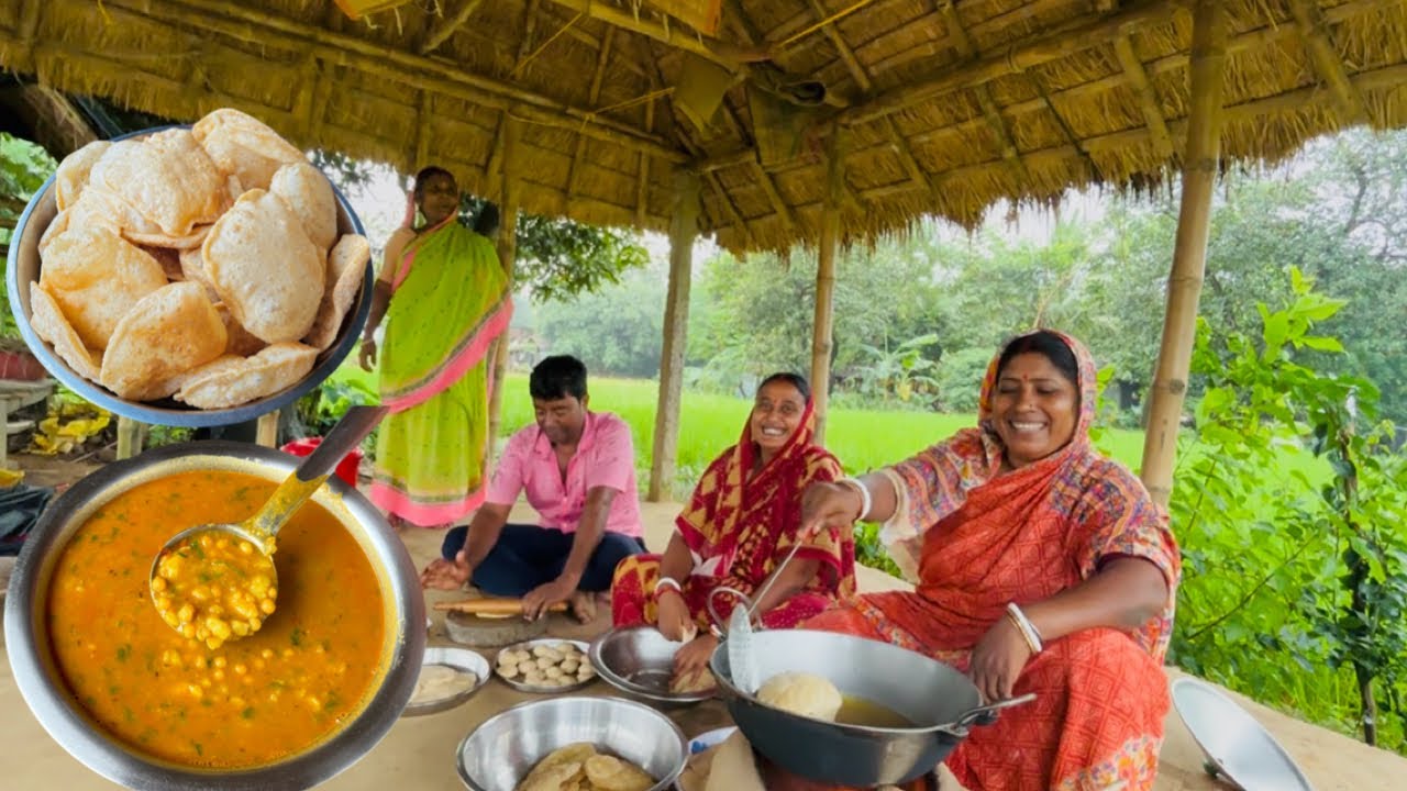 বৃষ্টিভেজা সকাল | গরম লুচি সঙ্গে আলু-মটর তরকারি॥Bengali breakfast recipe..