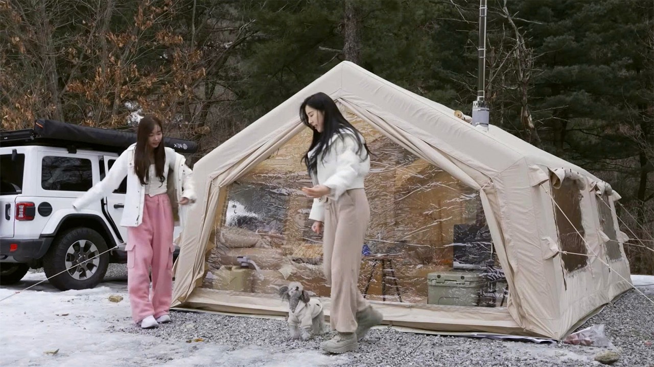휴식 겨울 캠핑 | 아늑한 2룸 공기주입식 텐트