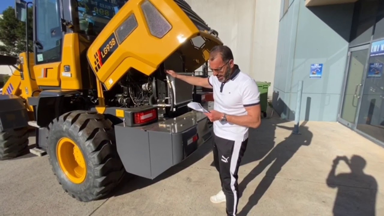 UHI LG938 WHEEL LOADER, 100HP，2200kg Loading Capacity, 4WD