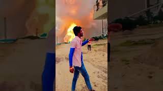 Jala do Is Shahar ko Mujhe thand lag rahi hai Nafrat Jyada Mohabbat kam lag rahi hai shayari chahiye