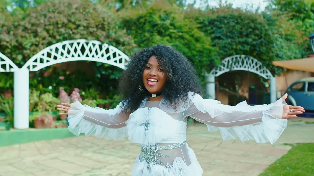 SISCA - SOMÀ DONIA (Official Music Video)