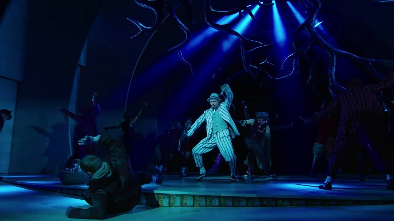 "The Wild Wooders" - The Wind in the Willows - YouTube