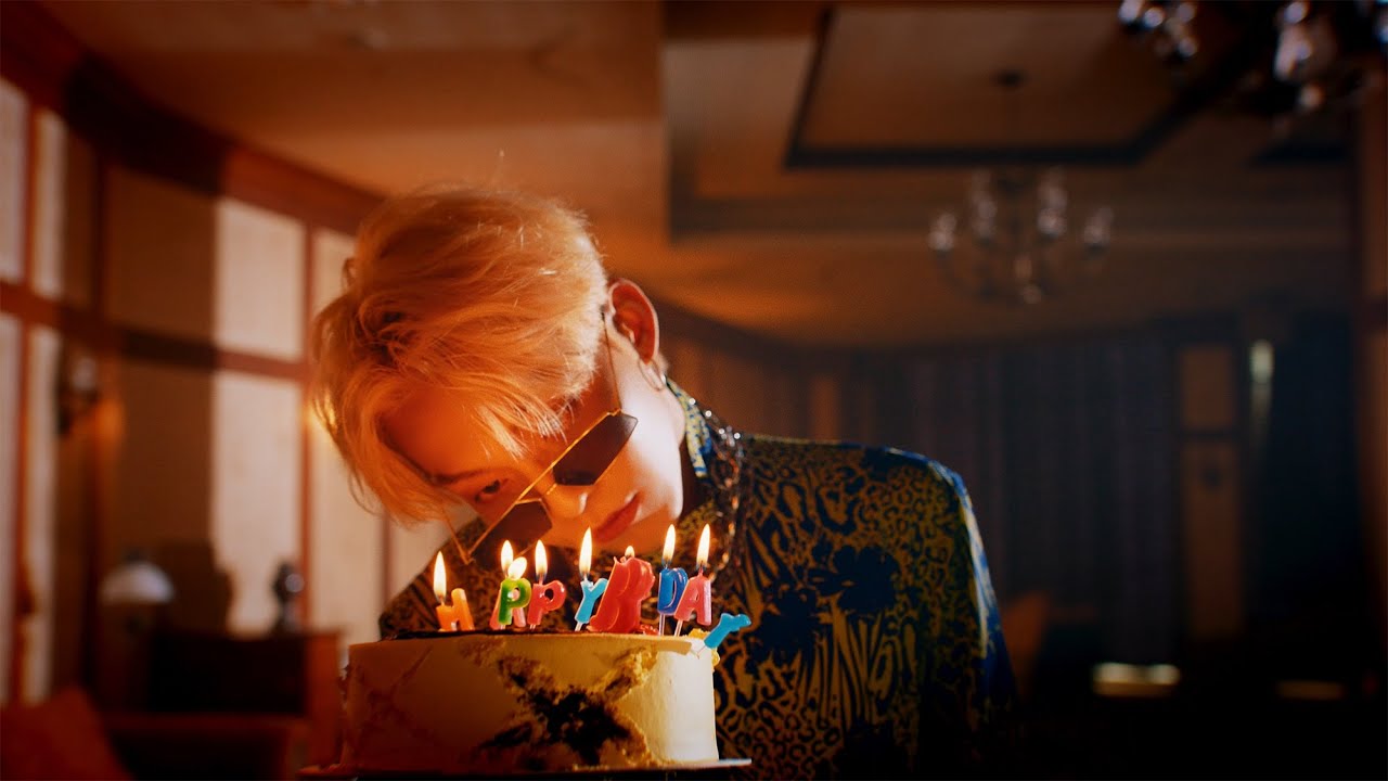 Happy Birthday - WOO JIN YOUNG: Song Lyrics, Music Videos & Concerts
