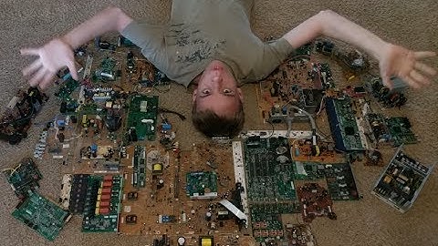 How To Get Cheap Electronic Components (Salvaging From Circuit Boards)