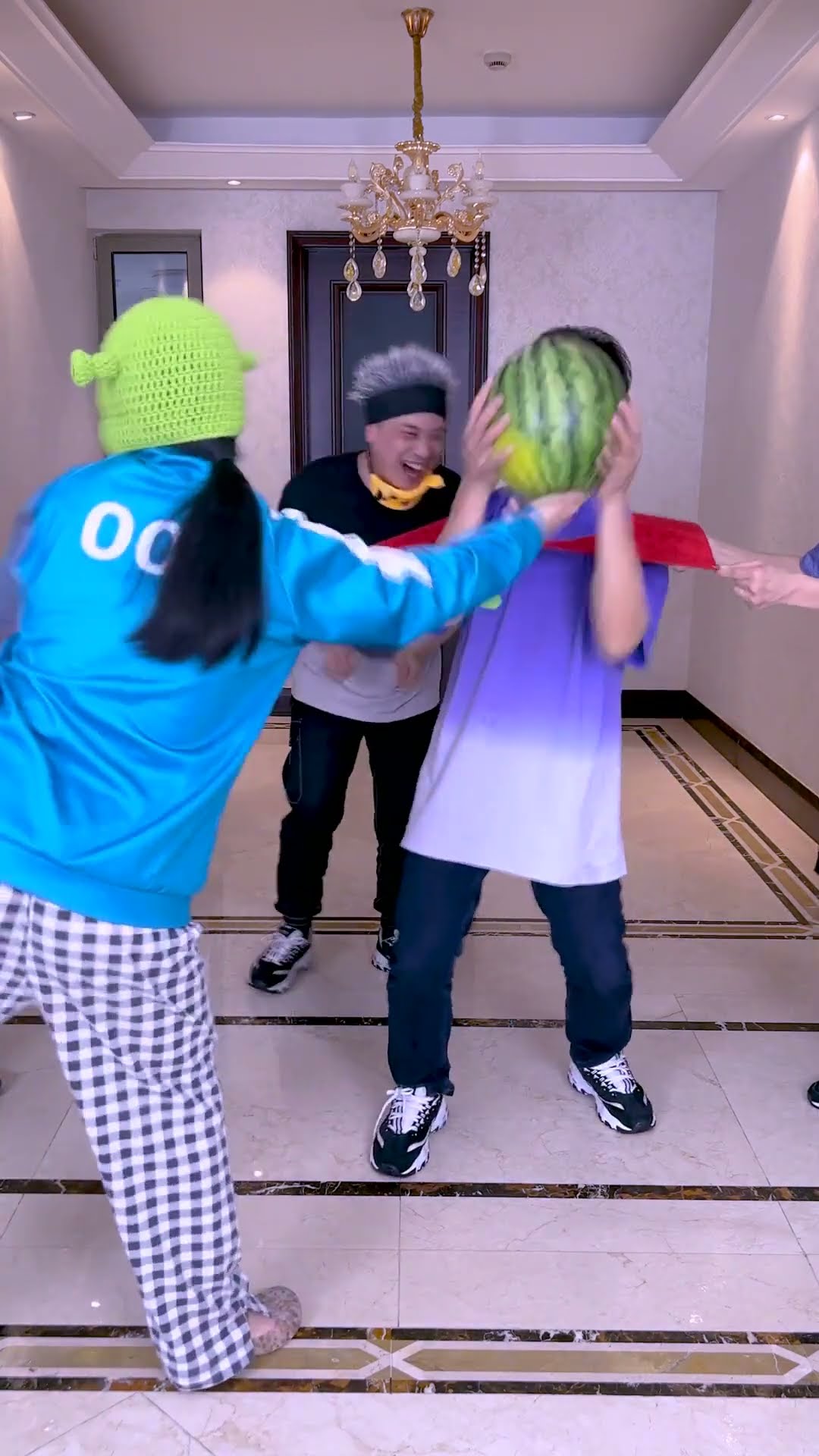 Whack-A-Mole Challenge, Who Is The Luckiest?#Funnyfamily#Partygames#Shorts#Challenge