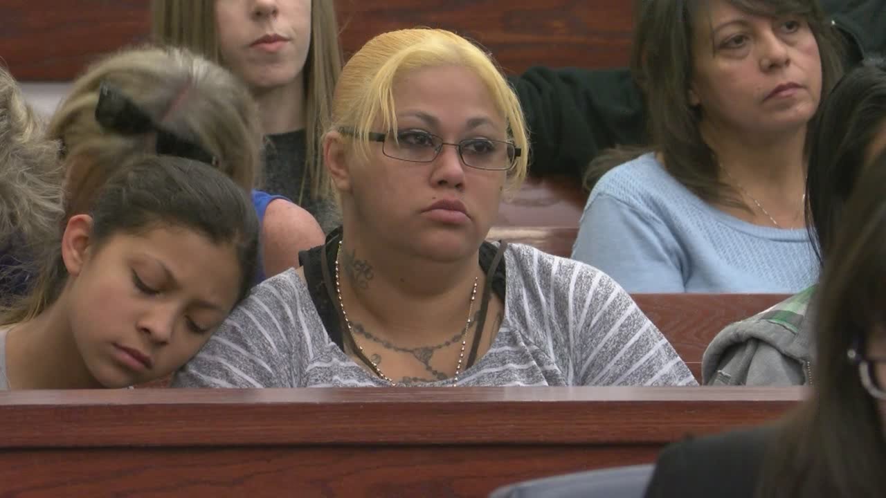 New Mexico woman accused in deadly crash finally faces judge - YouTube