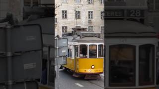 Lisbon Tram 🇵🇹 • #549 • Chiado • 29.12.2012