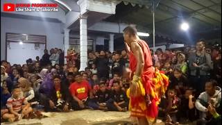 Ganongan Pongge Kentong Bermesraan dengan Aya Chikamatzu  Mala kitty bikin Baper para penonton.!!