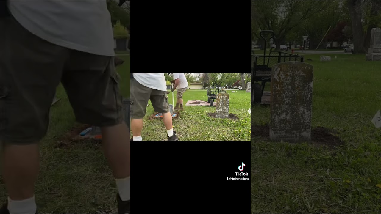 Graves of Frances (1885-1958), and Harry (1887-1941) Irwin 