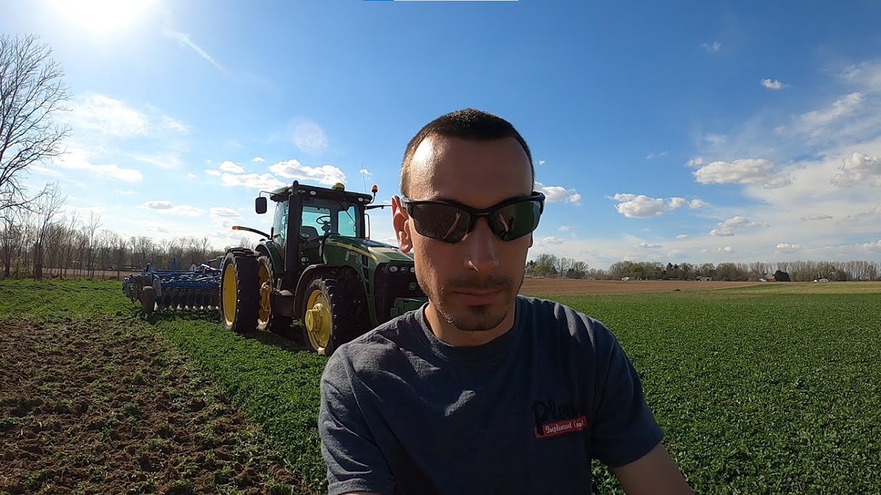 Terminating Red Clover With The Lemken Rubin 10