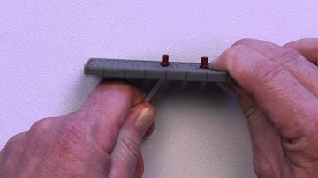 VEX IQ Tip - How to Remove Connector Pins