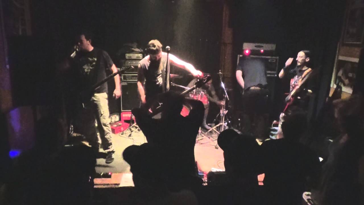 RAW Live Maiparty Funzel 2016