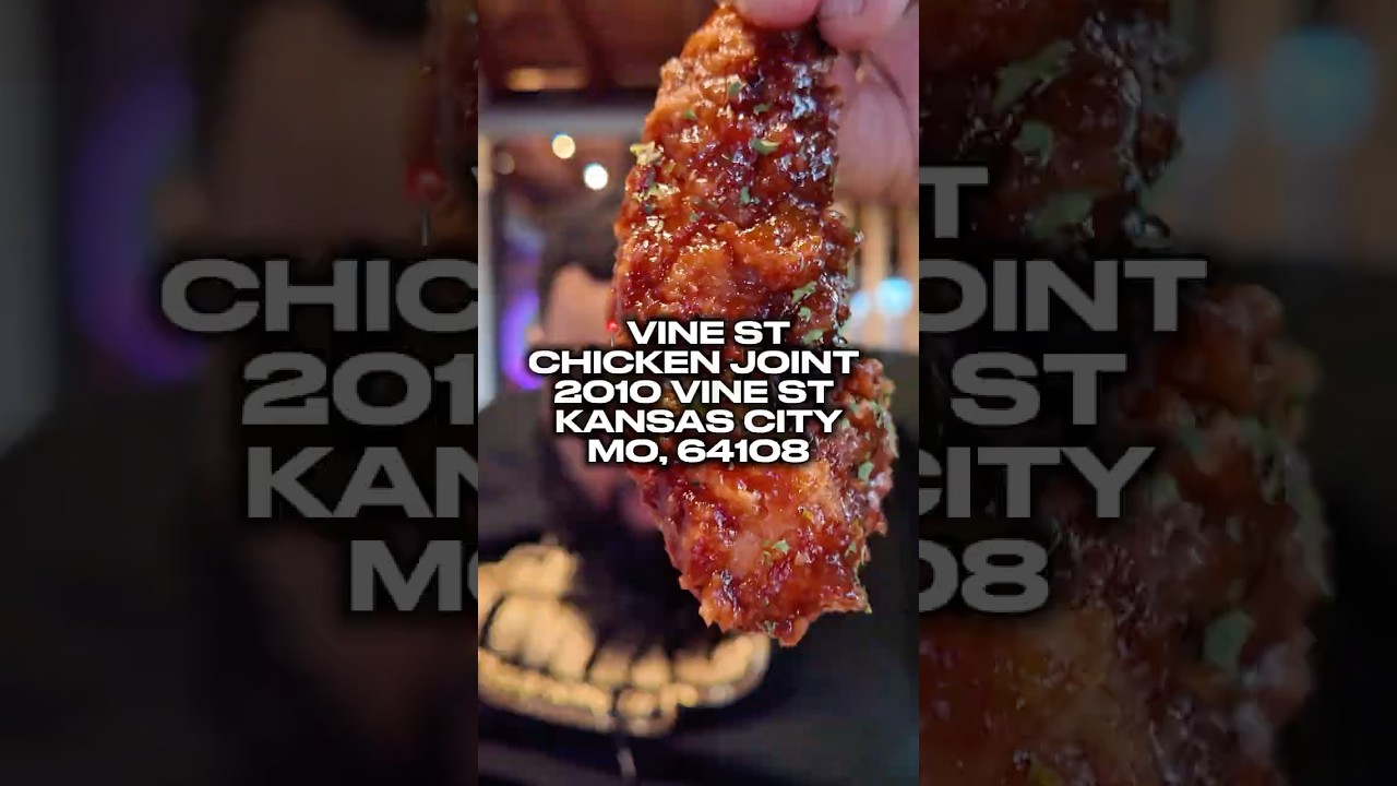 Παρακολούθηση Best Fried Chicken in Kansas City? 🍗 Hood Dude Reviews Vine Street Chicken | KC #shorts στο YouTube Παρακολούθηση Best Fried Chicken in Kansas City? 🍗 Hood Dude Reviews Vine Street Chicken | KC #shorts στο YouTube