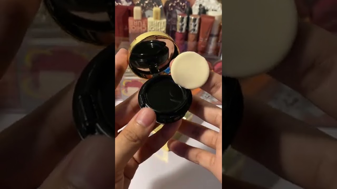 Cushion YSL mini siu xinh 