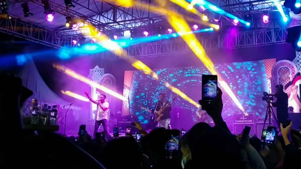 CINTA - D'BAGINDAS LIVE KONSER IN YOGYAKARTA