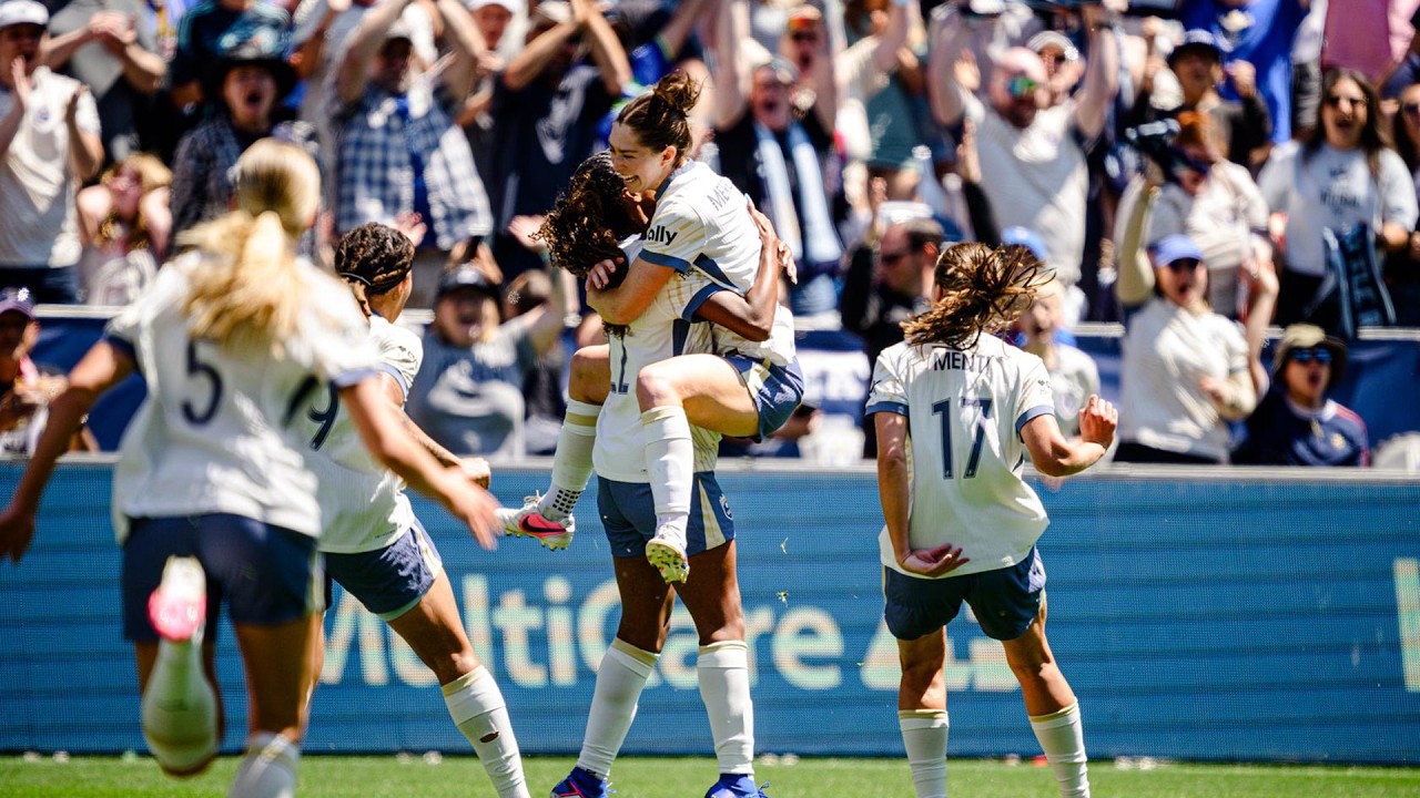 Match Recap: Seattle Reign FC Beats Portland 2-0 in Front of Fourth Largest Crowd in Club History