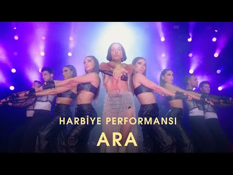 Ara | Harbiye Konseri (Canlı Performans) - Zeynep Bastık