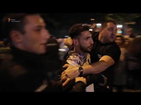 როგორ აკავებს პოლიცია მოქალაქეებს წერეთლის და რუსთველის გამზირზე