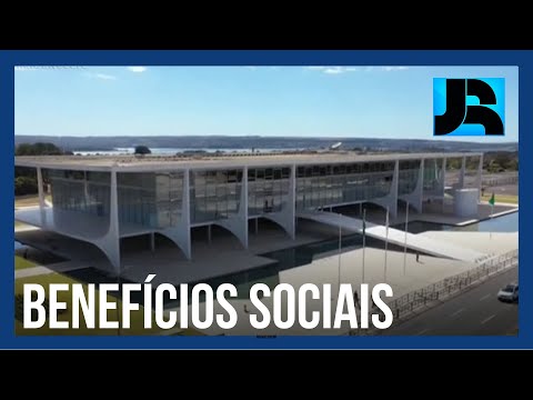 Governo vai antecipar data de pagamento de benefícios sociais