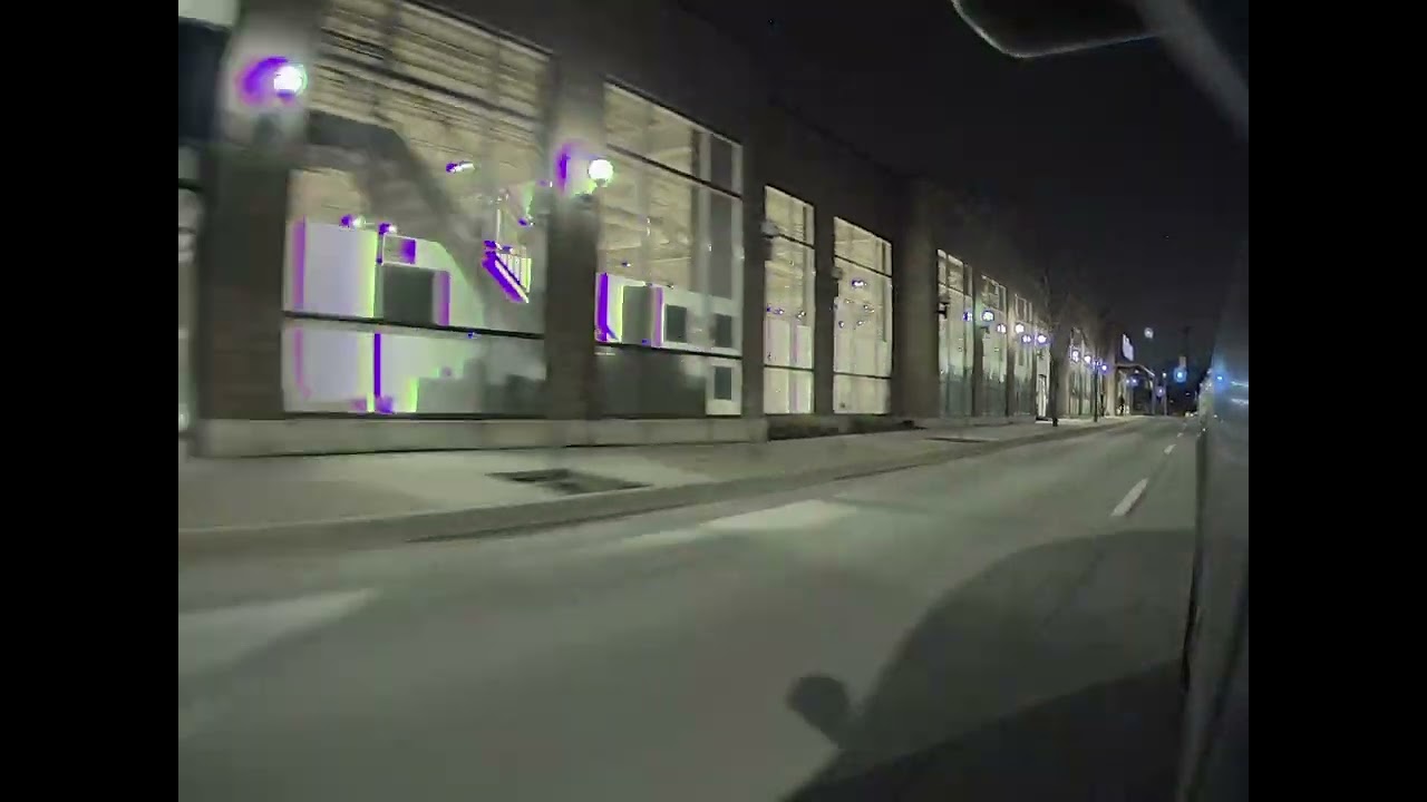 Tesla Cam Raw Video 2024 04 28 21 27 36 right repeater