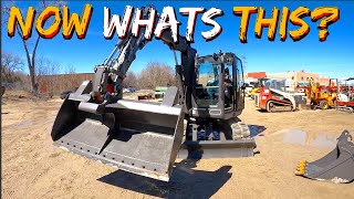 WOW! CRAZY  EXcavator/ Skid Loader  COMBINED!