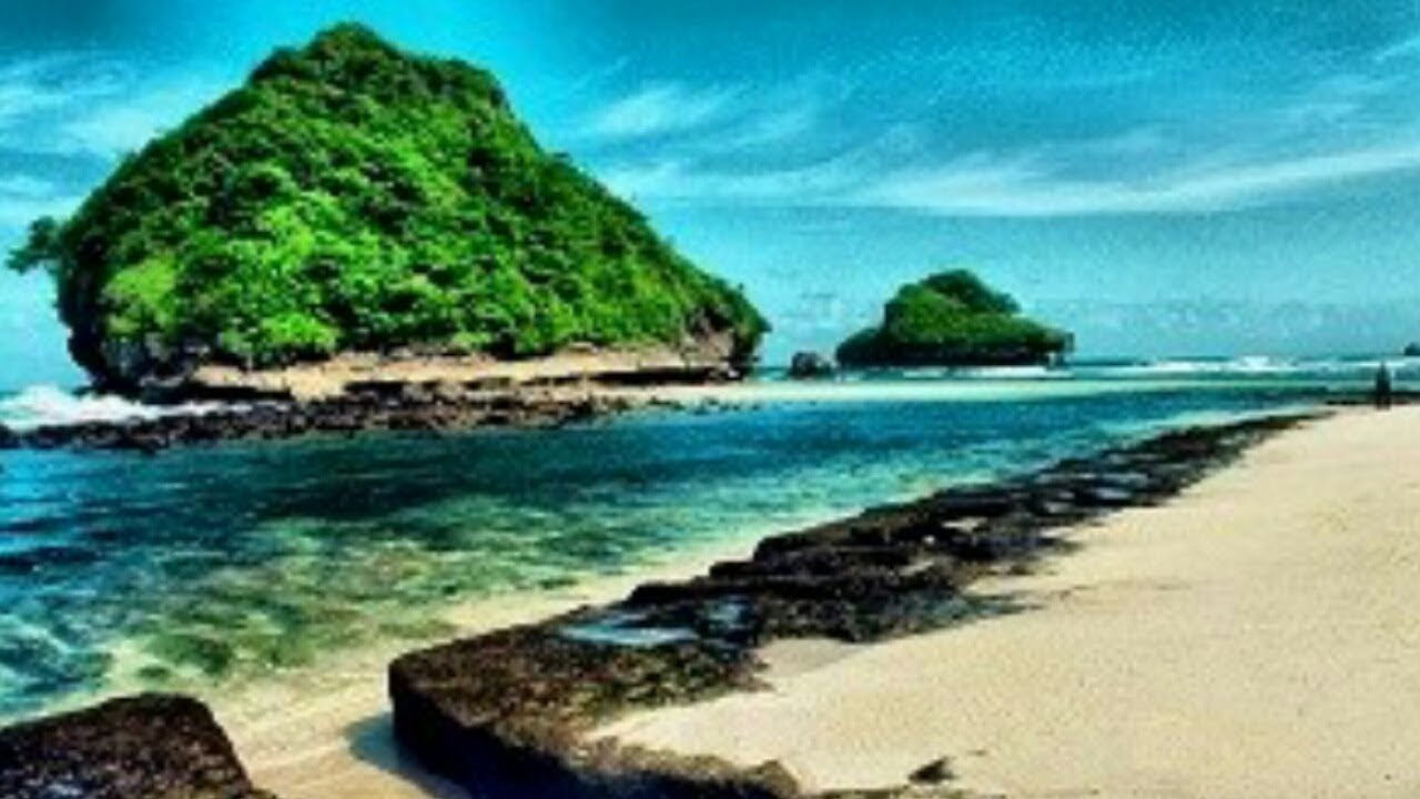 Keliling Pantai Gua Cina Malang Taourism East Java