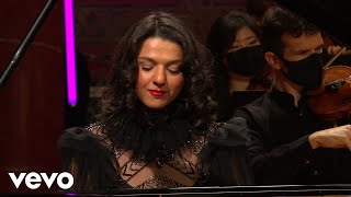 Khatia Buniatishvili  Tchaikovsky: Piano Concerto No. 1, Mov. 1