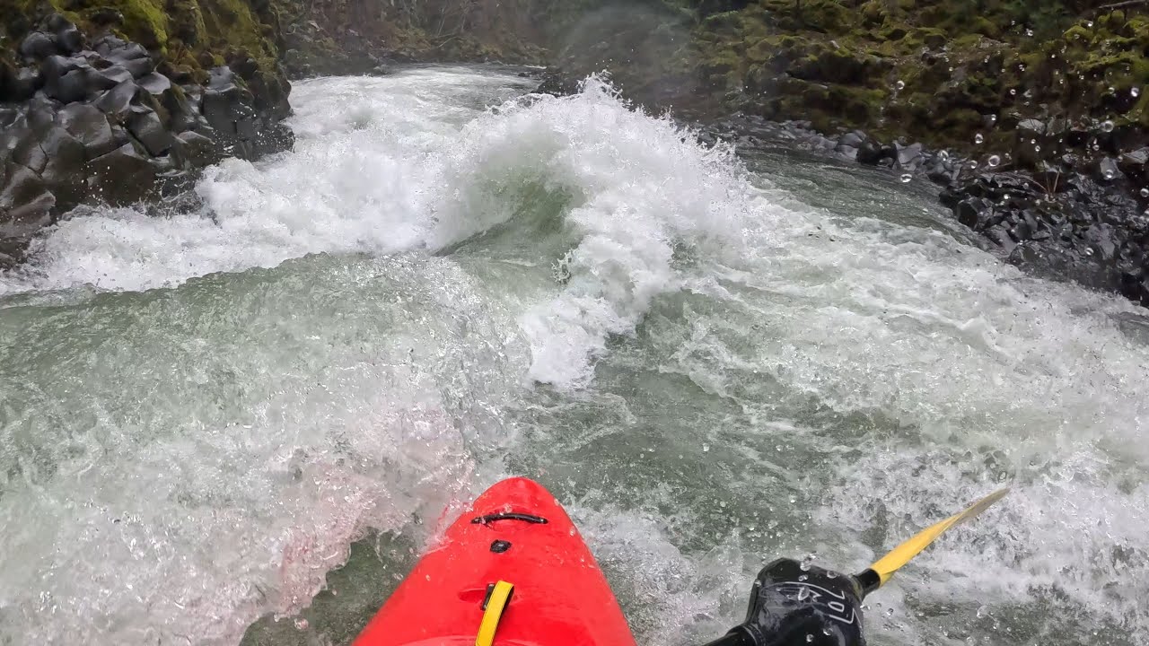 Orletta Section of the White Salmon River, 2.9 ft. Lots of combat rolls!