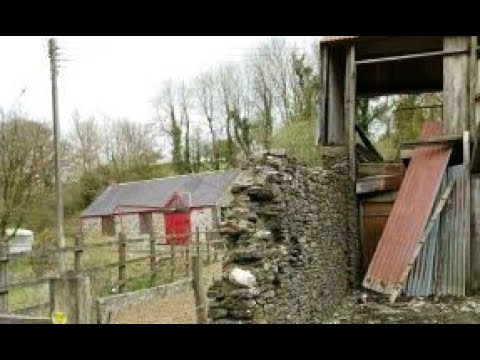 Video: Enchanting Water Mill di Corwen, North Wales Dihiasi Dengan Elemen Rustic