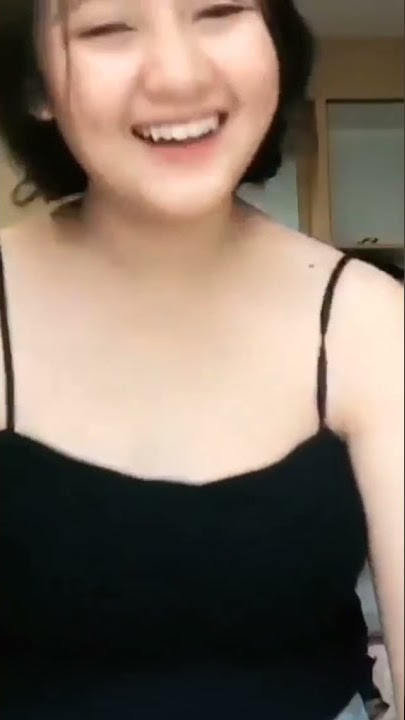 goyang tiktok pamer susu