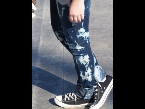 DIY Acid Wash Jeans Tutorial