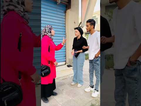 وحده بتستغل بنت وولد ماشين ف الشارع