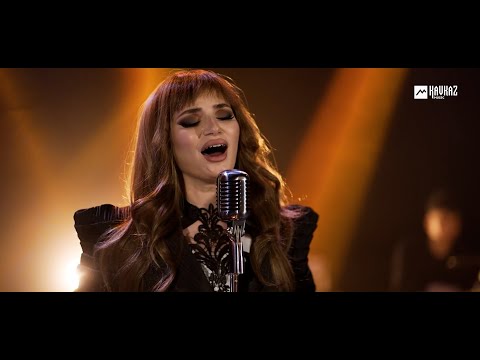 Карина Догова -