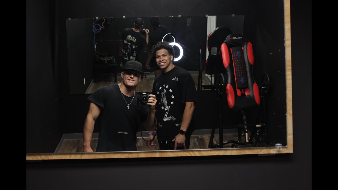 Vlog #2 - Brutal Leg day at ICT Powerhouse