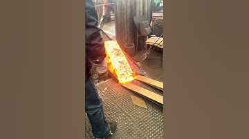 Inside the factory Hot Forging Process Revealed: Team Effort Behind Every Hit #process #forging