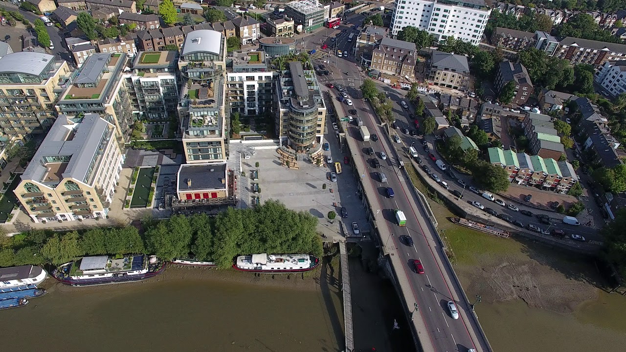 Kew Bridge in London, England
