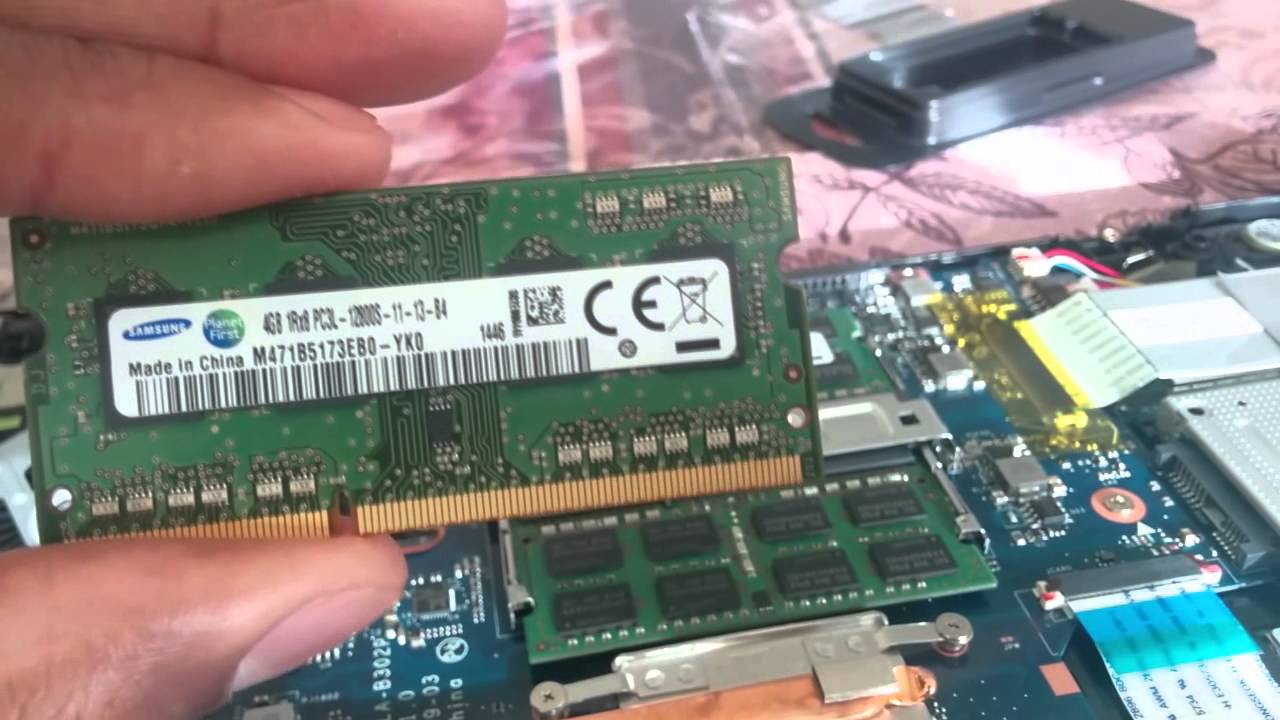 DDR3-12800 OFFTEK 4GB Replacement RAM Memory for Toshiba Satellite S55-B5157 Laptop Memory 