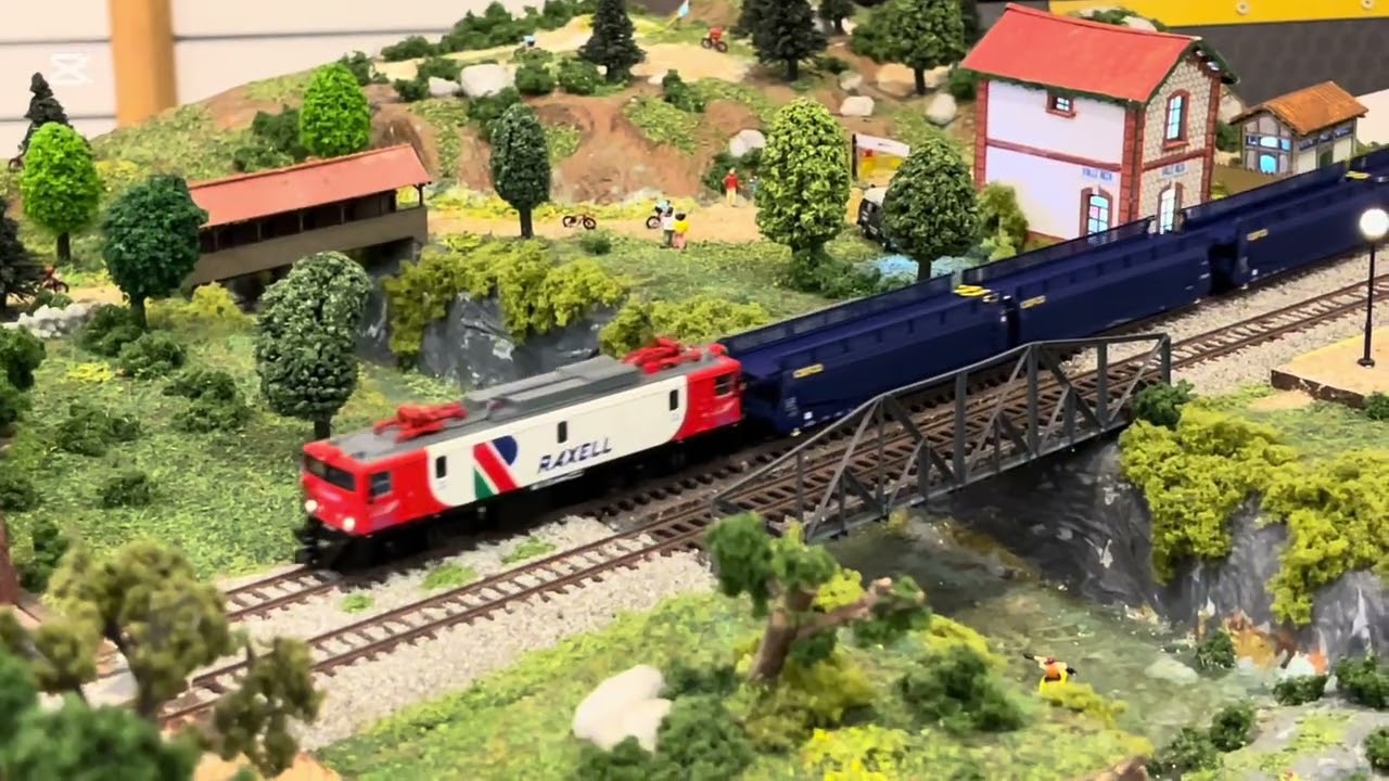 XX Exhibición Módulos Getafe - 269 Raxell + Portacoches Gefco