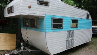 1962 Yellowstone Cab Over Camper Restoration