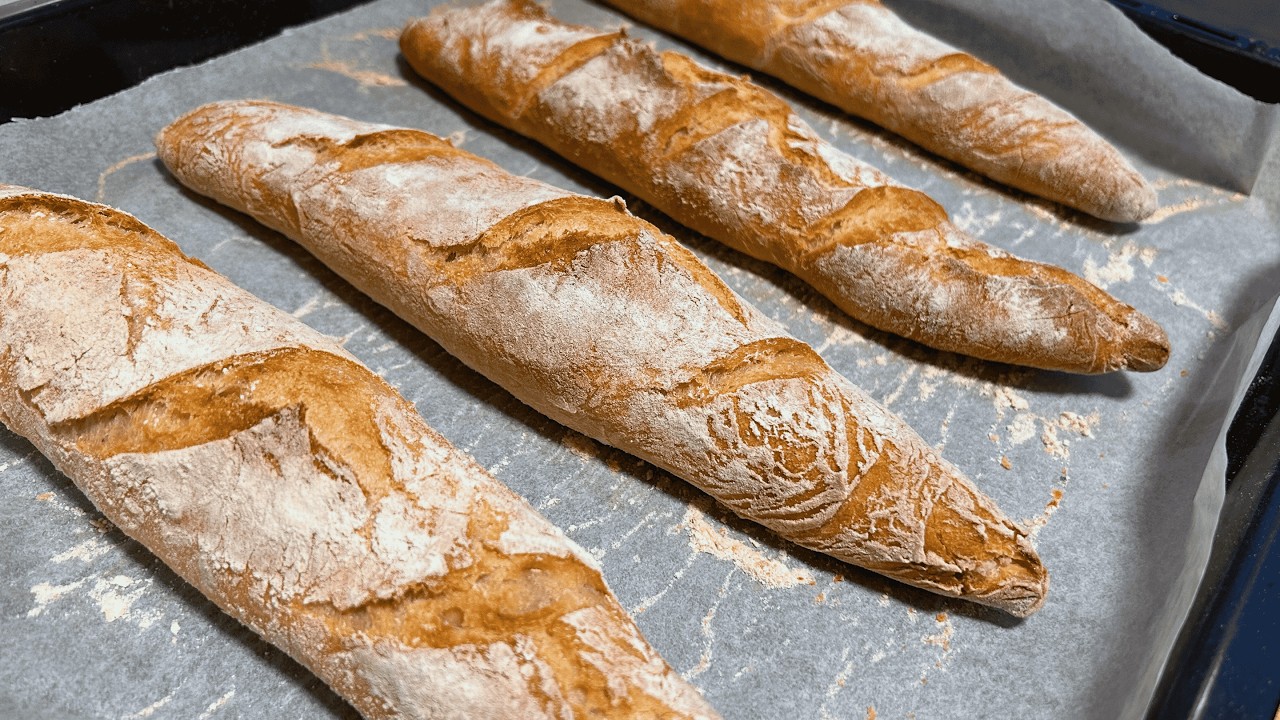 I learned this trick in a French bakery❗️No-Knead Baguette with 4 ingredients❗️