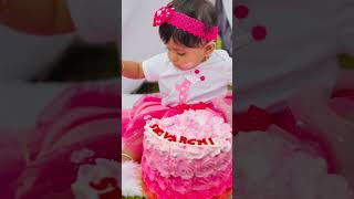 1st birthday cake smash🧿 #cake #cakesmash #shorts #viral #cutebaby #babygirl #cute #firstbirthday