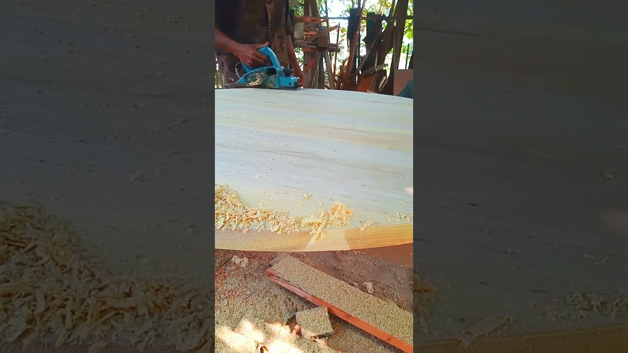 The process of making a round table 