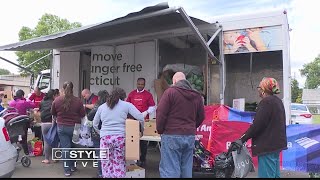 Mobile Food Pantry Helps Put Food on the Tables of Those at Risk of Hunger