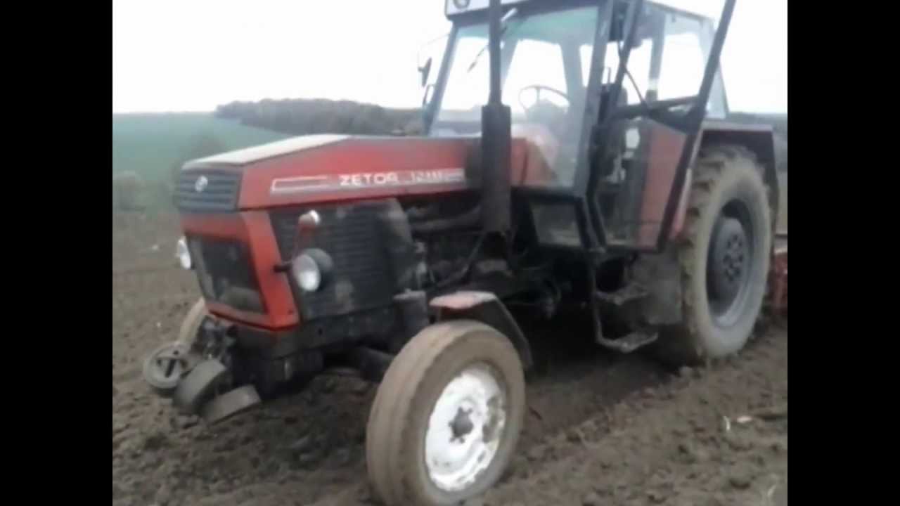 Zetor 12111 vs agregat 5,2m . 2013 uprawa na górach - YouTube